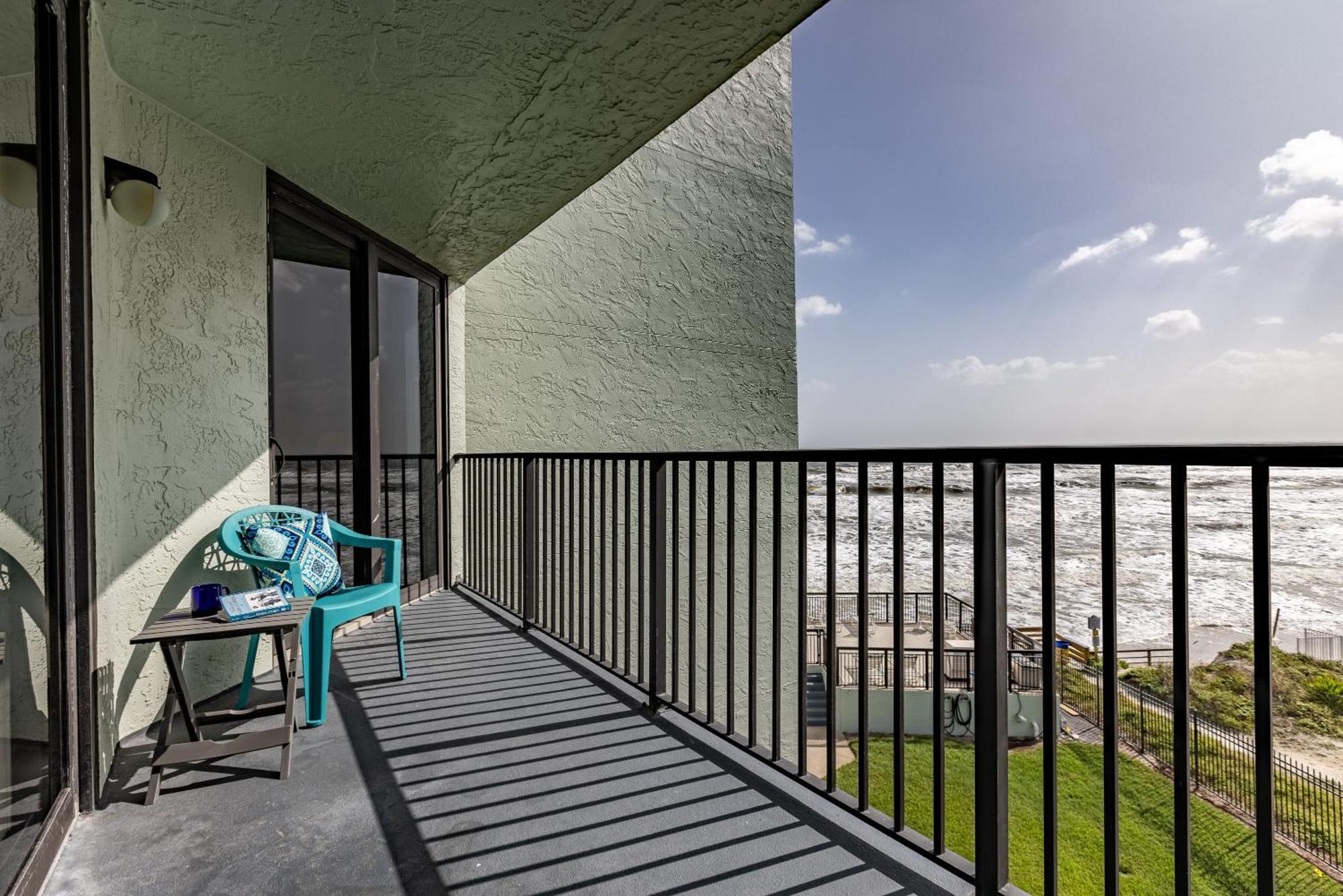 Ocean View With A Beachfront Pool At Ocean Trillium Condo ~ 403 New Smyrna Beach Exterior photo
